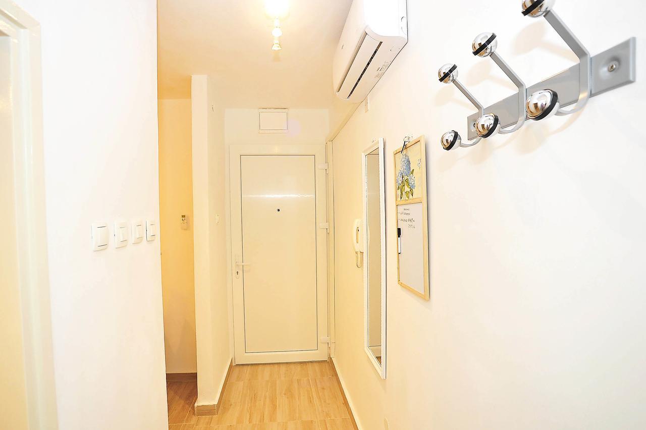 Apartment Ravkin Zara Esterno foto
